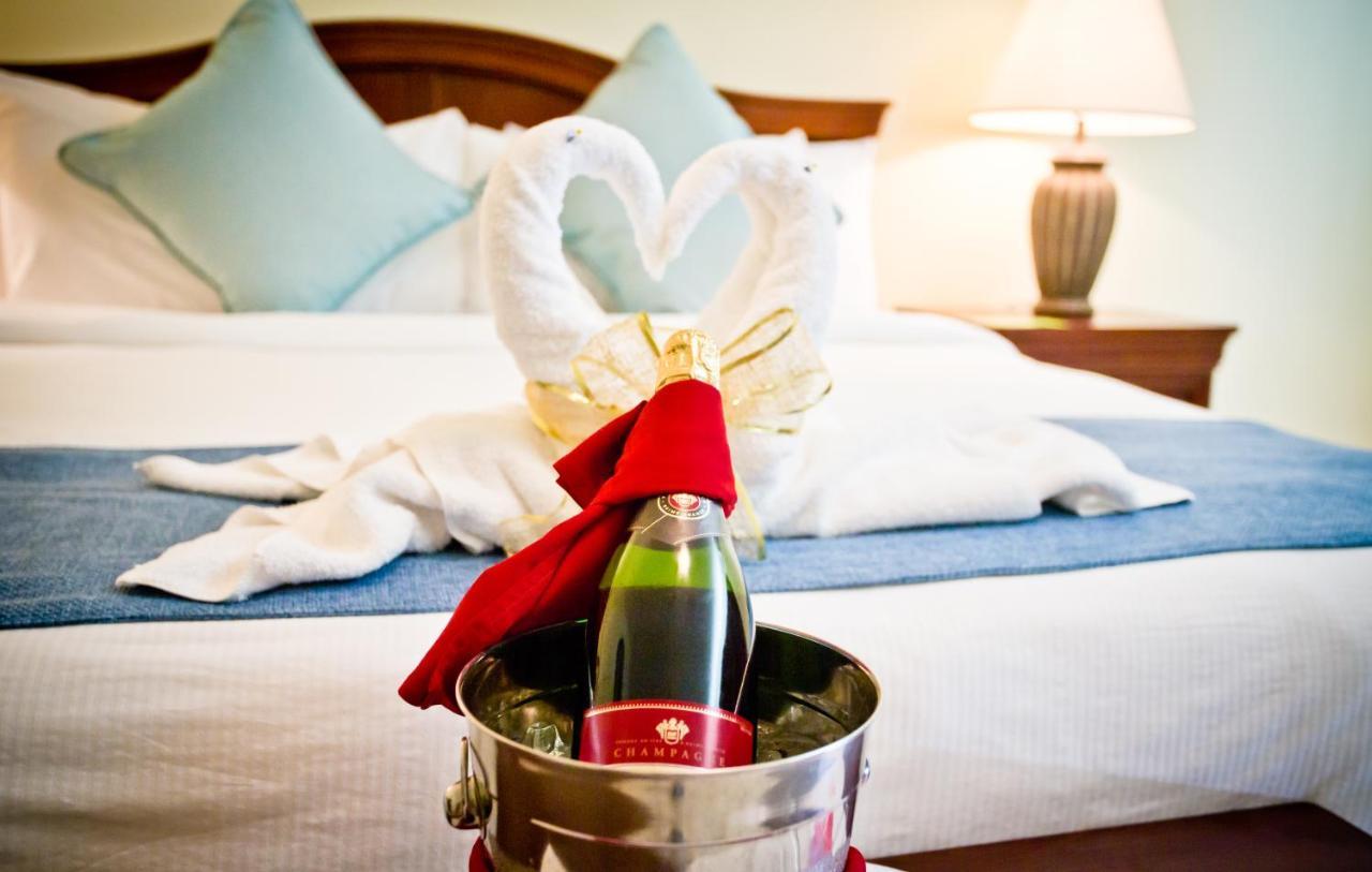 Cara Hotels Trinidad Claxton Bay Ngoại thất bức ảnh